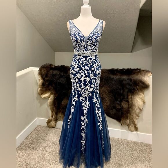 Custom Made Embroidered Lace and Exquisite Beaded 
& Sequins Mermaid Gown - Picture 3 of 17